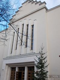 predná časť kostola - pohľad z Moheľovej ulice