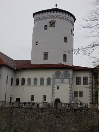 Budatínsky hrad - hradná veža s vyhliadkou