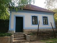 ďalší bielo - modrý domček