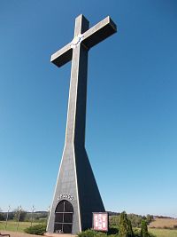 Miléniový kríž u obce Rybky