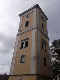 veža s hodinami