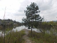sútok rieky Váh a Nosického kanála
