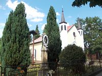 kaplnka s krížom