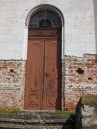 vchod do kaplny