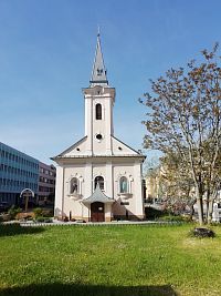 kaplnka sv. Anny na Námestí sv. Anny v Trenčíne