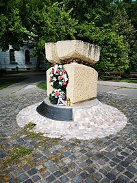 Trnava - Pomník nespravodlivo prenasledovaných v rokoch 1948 - 1989