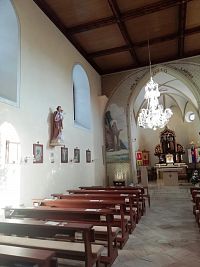 ľavá časť kostola
