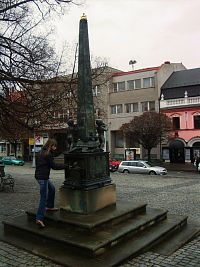 Uherský Brod - Obelisk Via Lucis na Masarykovom námestí
