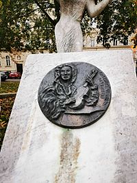 bronzový medailon Antonia Vivaldiho