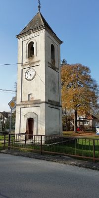 zvonička v Hrušovom