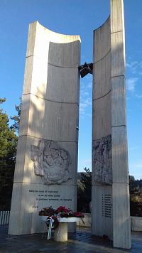 Vrchteplá - Pamätník SNP