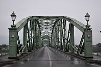 vjazd na Alžbetin most z Alžbetinho ostrova