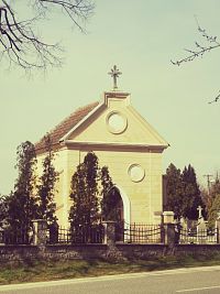 kaplnka na miestnom cintoríne