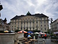 hotel Grandezza, pôvodne Cyrilometodějská záložna , v rokoch 1969 - 1990 tu sídlila právnicka fakulta