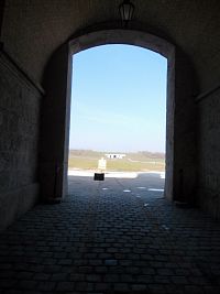 pohľad do areálu pevnosti