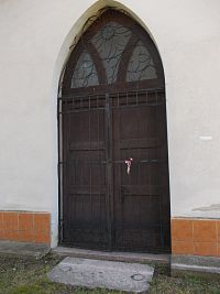 vchod do kaplnky
