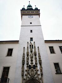 veža s portálom