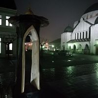 zvonička a synagóga