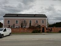 bývalý kaštieľ v časti Piechov, dnes súčasť obce Bolešov