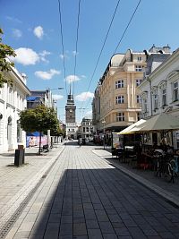 pohľad na Zelenú bránu z triedy Míru