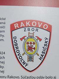 znak Dobrovoľného hasičského zboru v Rakovom