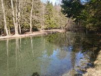 jazierko medzi vstupmi do dvoch krásnych dolín