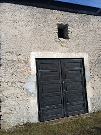 v minulosti vjazd pre konskú hasičskú striekačku