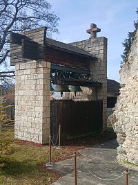 zvony pred starou vežou