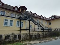 zadná časť liečebného domu Praha