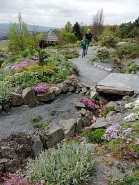 pekne upravené chodníky