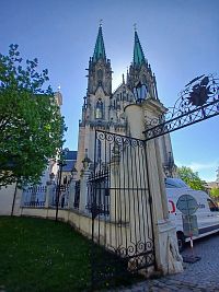 pohľad na veže kostola sv. Václava