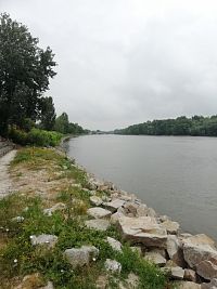 spätný pohľad na Váh