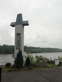 Pannenka Mária a kameň ako spomienka na veľkú povodeň