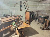 sklad náradia potrebného pri prácach okolo domu