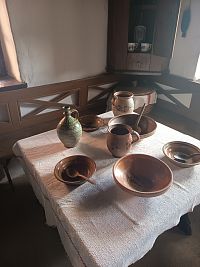 zariadenie samostatne stojaceho domku z 80-tych rokov 19. storočia v areáli múzea