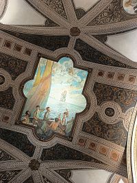 rybári a socha Panny Márie