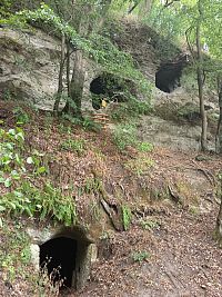 pohľad na Dvojdierku a Dolnú Jednodierku