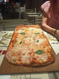 občas sme si dali taliansku pizu