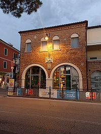 ďaľší zaujímavý dom