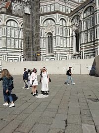 foto na bode kde dopadla guľa z kupole