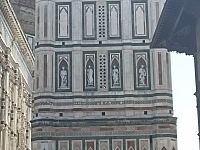 originály sôch sú uložené v neďalekom múzeu