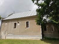 pohľad na kostolík zboka