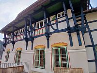 detail budovy Vodoliečebného ústavu I