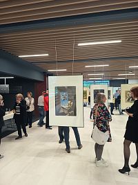 Nová Dubnica - kino Panorex - výstava obrazov architekta Jiřího Krohu