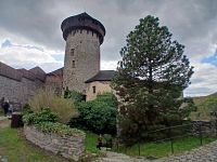 horný hrad s vežou