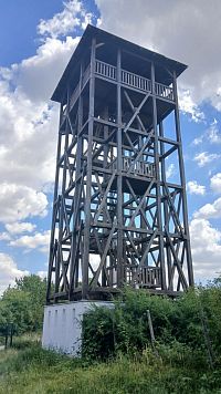 vyhliadková veža v obci Nevidzany