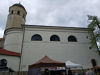 kostol od vstupu do hradu