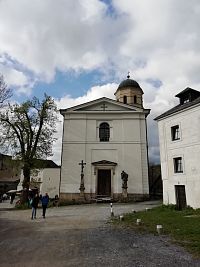 Sovinec - kostol sv. Augustína