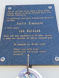 ďalšia tabuľa na kostole