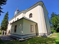 zadná časť kostola